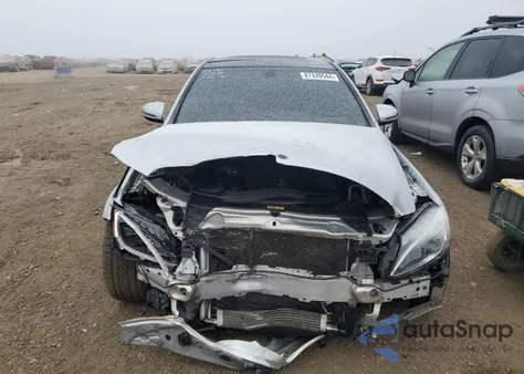 2015 Mercedes-Benz C 300 4Matic from USA, damaged, VIN 55SWF4KB3FU018998